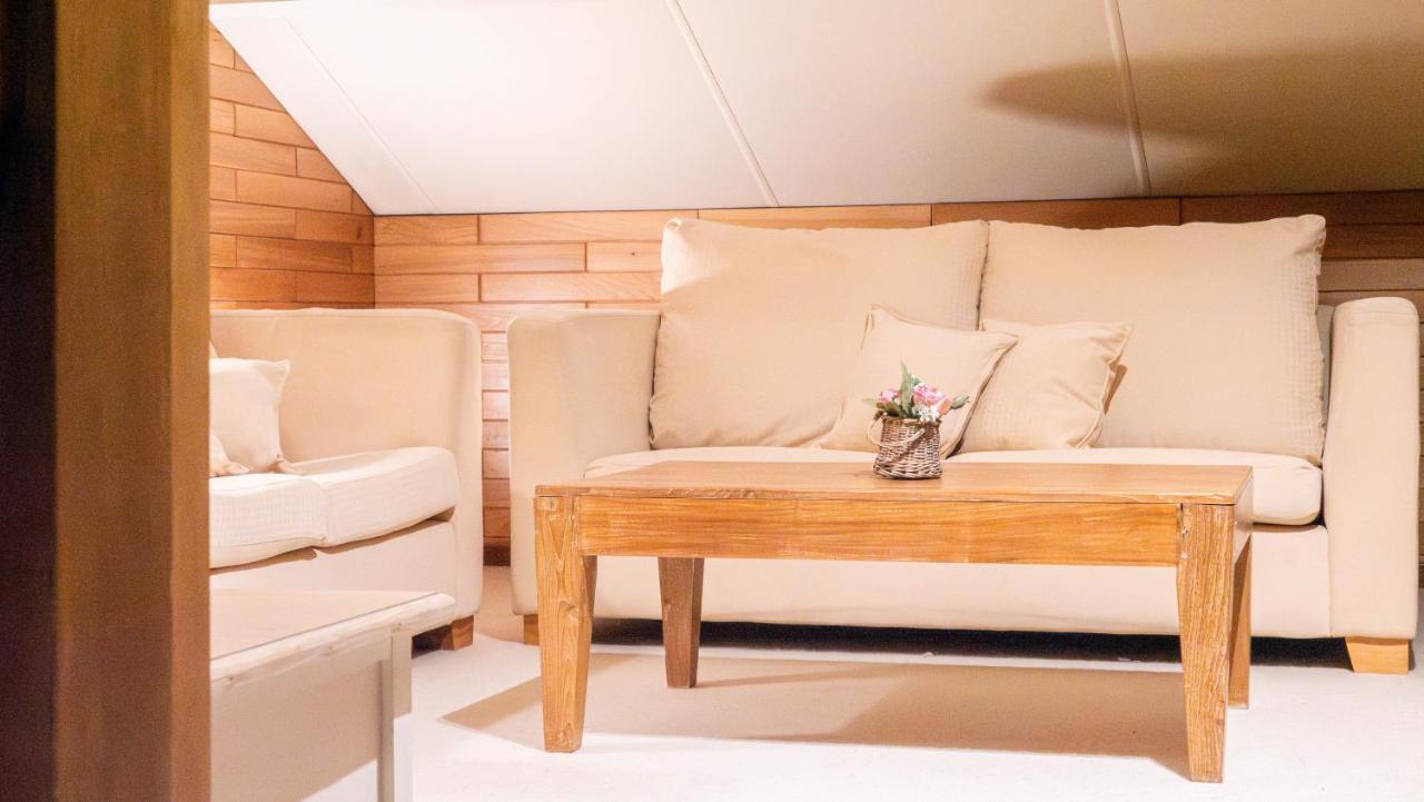 Le Colibri Spa Jacuzzi Durbuy Zewnętrze zdjęcie
